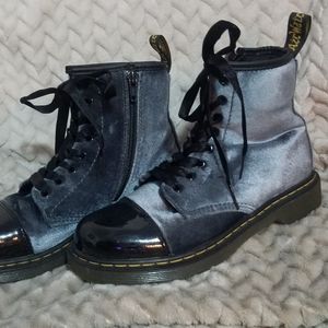 Doc Martin's grey velvet pooch boot size 3